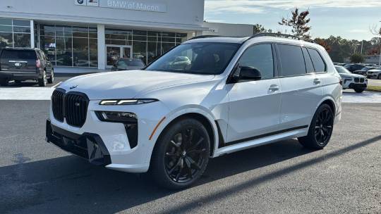 2025 BMW X7