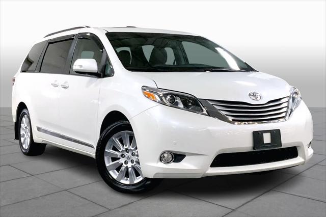 2015 toyota sienna limited