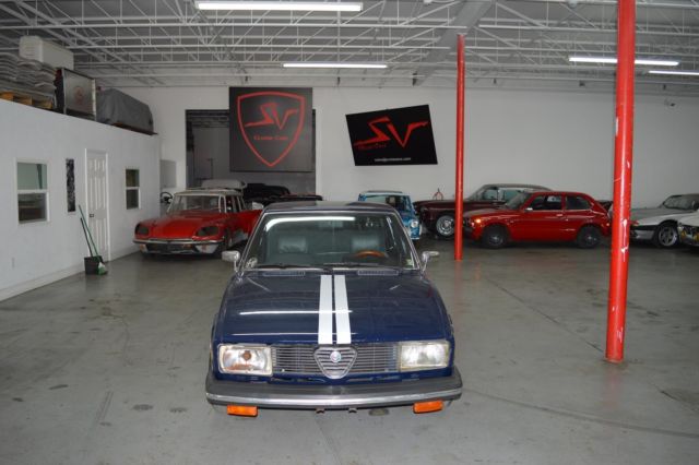 1978 alfa romeo alfetta 2000 dark blue great deal!