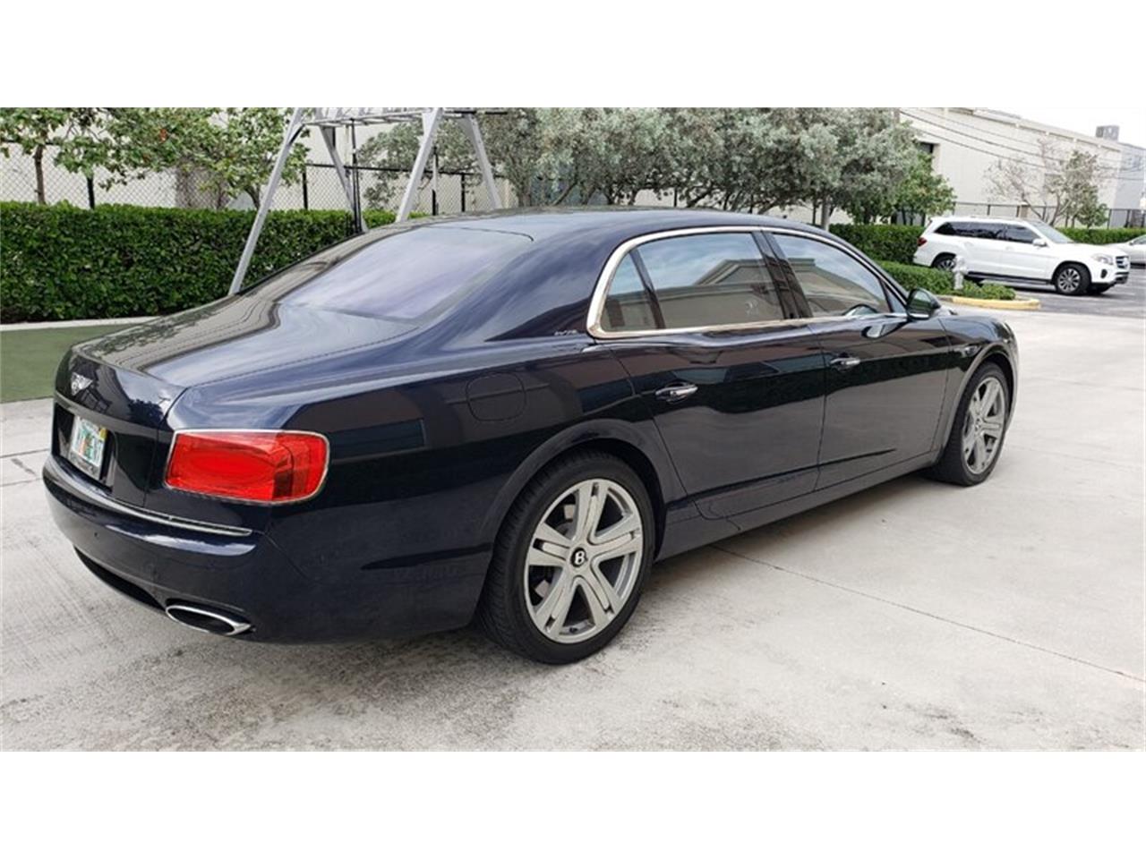 2015 bentley flying spur