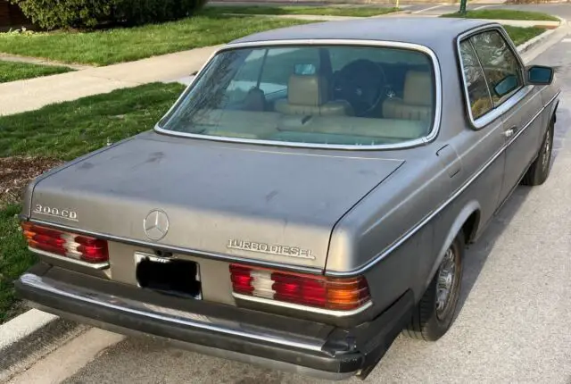 1985 mercedes-benz 300cd *pick up only* base coupe 2-door 3.0l