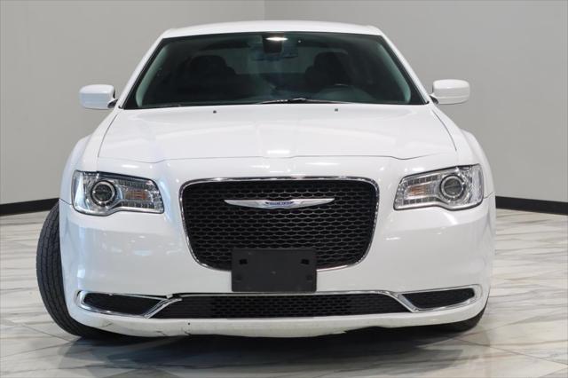 2021 chrysler 300 touring