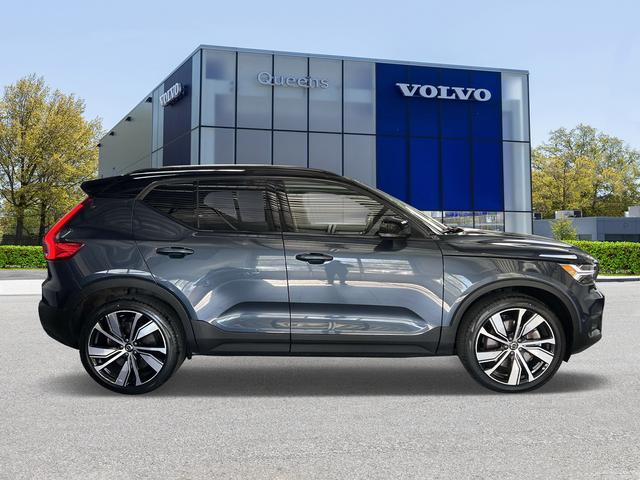 2022 volvo xc40 recharge pure electric plus