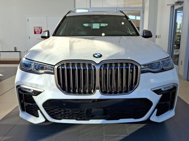 2020 bmw x7 m50i