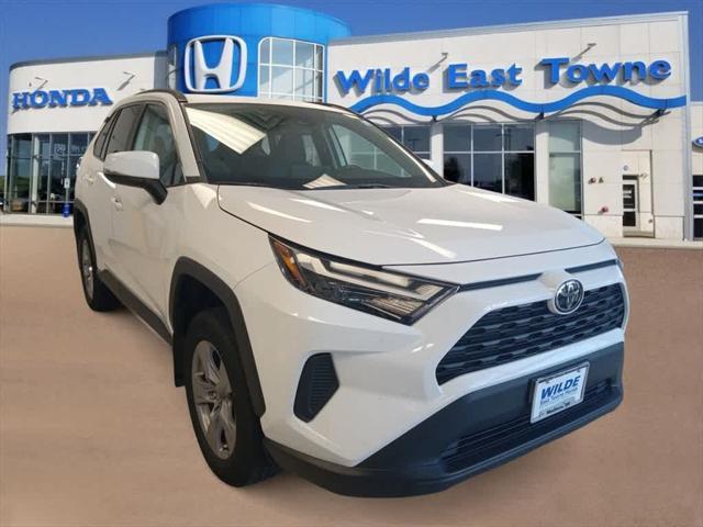 2022 toyota rav4 xle
