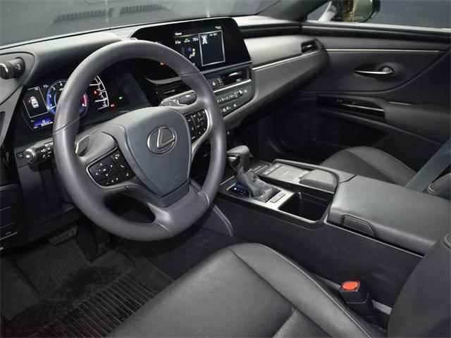 2022 lexus es 250 luxury