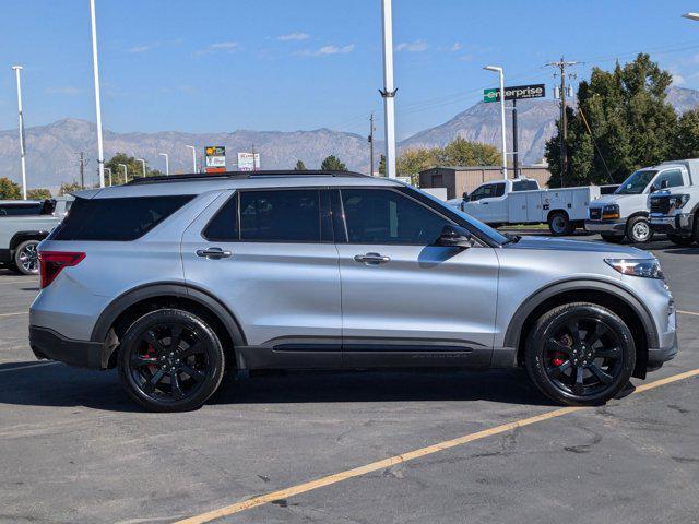 2021 ford explorer st