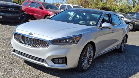 2017 Kia Cadenza