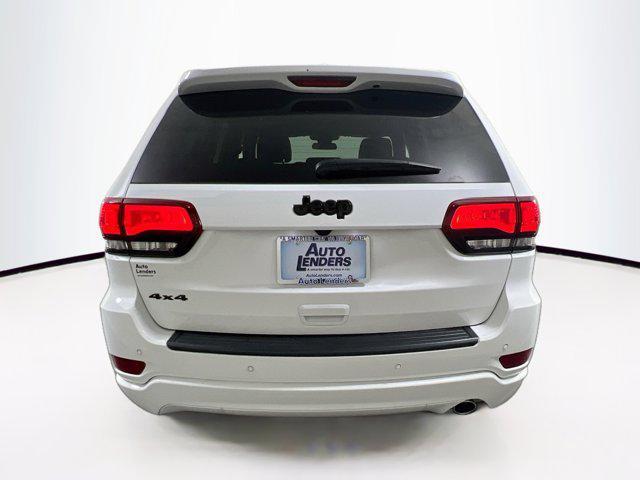2021 jeep grand cherokee laredo