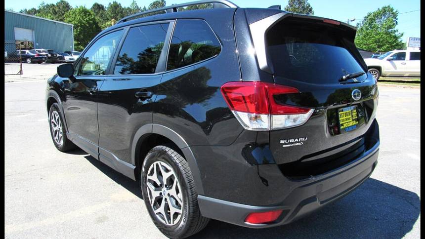 2020 subaru forester premium