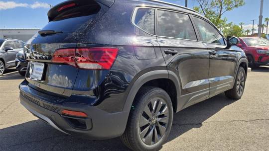 2024 Volkswagen Taos