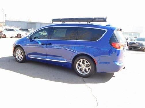 2019 chrysler pacifica touring-l plus in chester, indiana