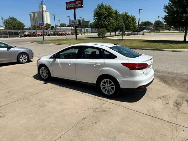 2018 ford focus se