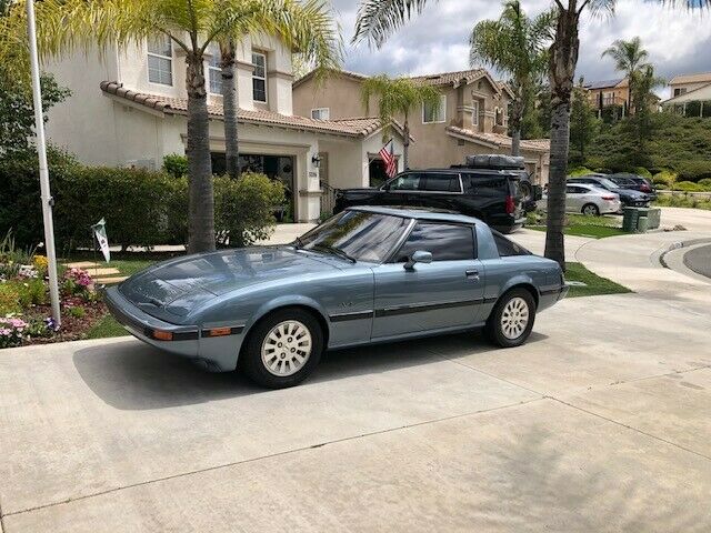 1985 mazda rx7 gsl-se very clean!!!!!