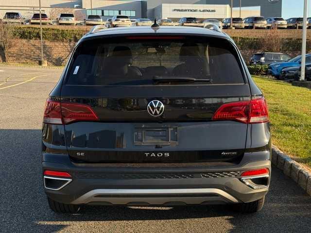 2022 volkswagen taos 1.5t se