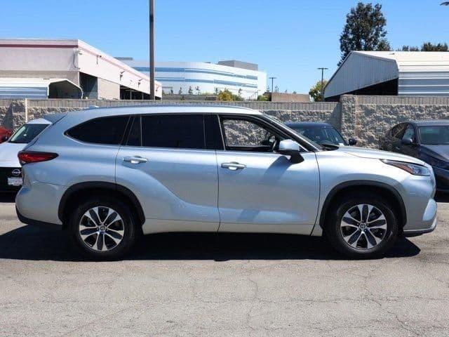2020 toyota highlander xle in rancho california, california