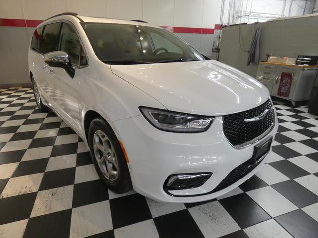 2023 chrysler pacifica limited