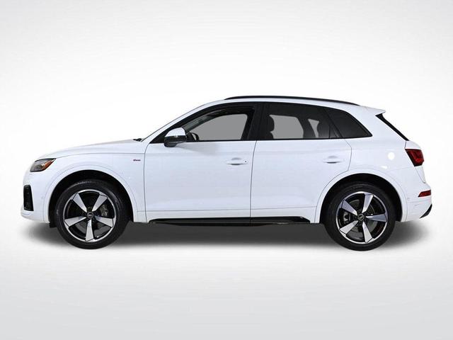 2022 audi q5 45 s line prestige