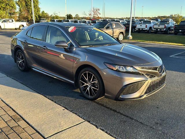 2023 toyota camry se