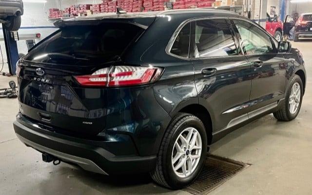 2022 ford edge sel