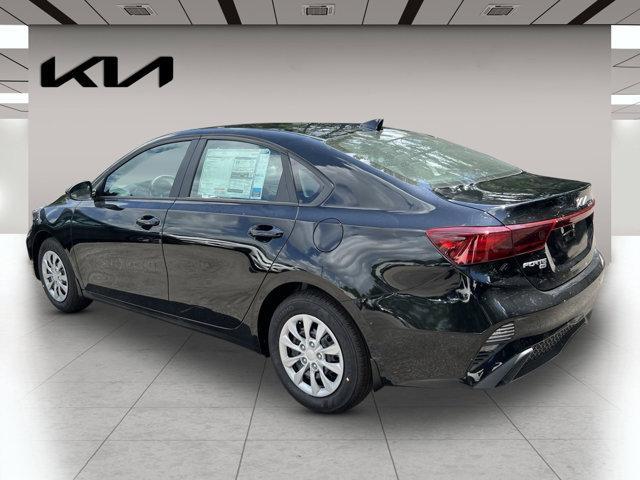 2024 kia forte lx