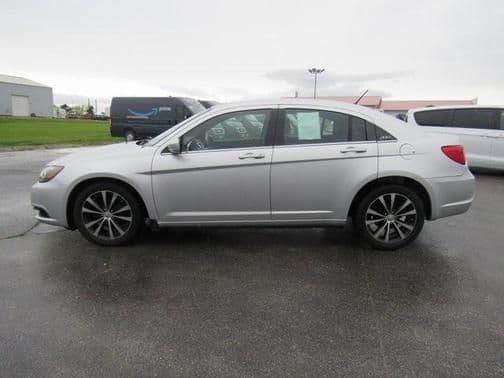 2012 chrysler 200 touring in cedar valley, iowa