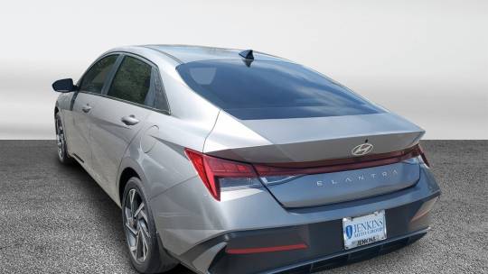2024 Hyundai Elantra