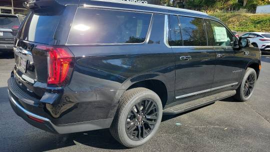 2024 GMC Yukon