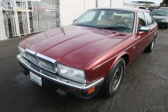 (osa) 1990 jaguar xj vanden plas 6 cylinder 4.0l automatic no reserve