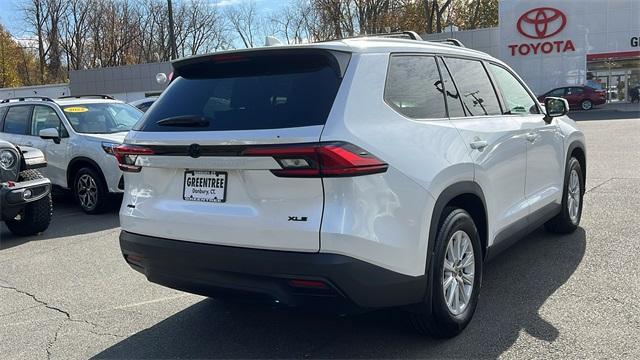 2024 toyota grand highlander xle