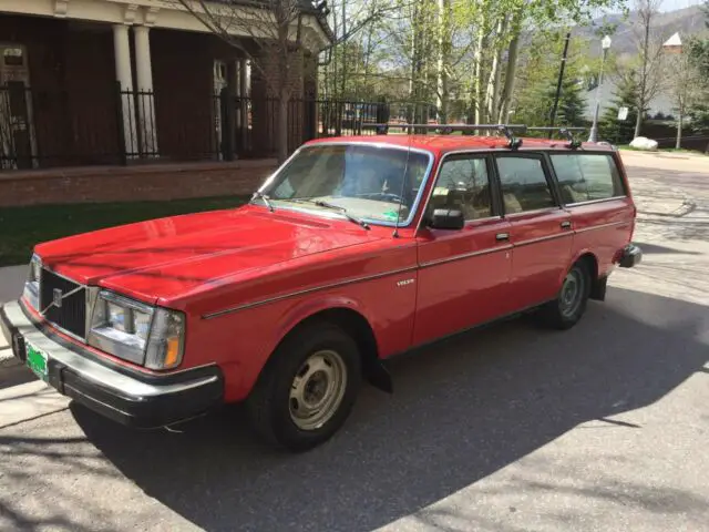 1992 volvo 240/245 wagon (only 110k miles) must see!