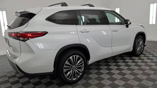 2022 Toyota Highlander