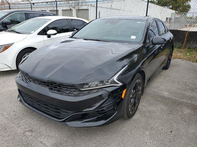 2022 kia k5 gt-line