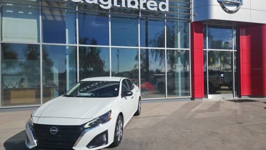 2025 Nissan Altima