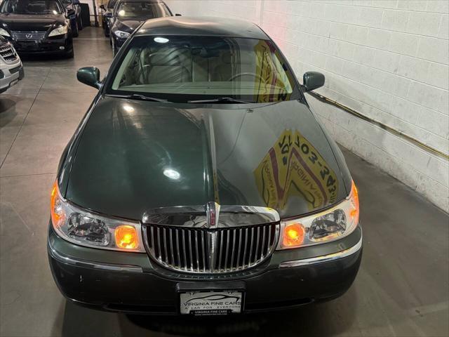 2001 lincoln town car executive