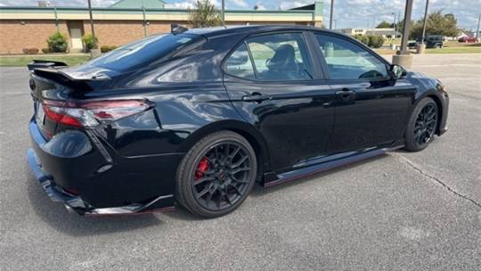 2021 toyota camry trd