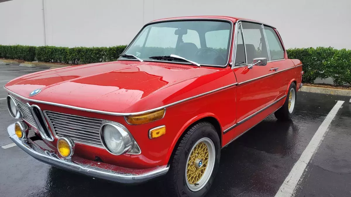 1970 bmw 2002 2.0 motor with 4 speed manual transmission