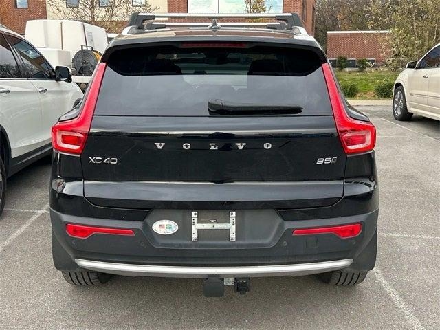 2023 volvo xc40 b5 plus bright theme