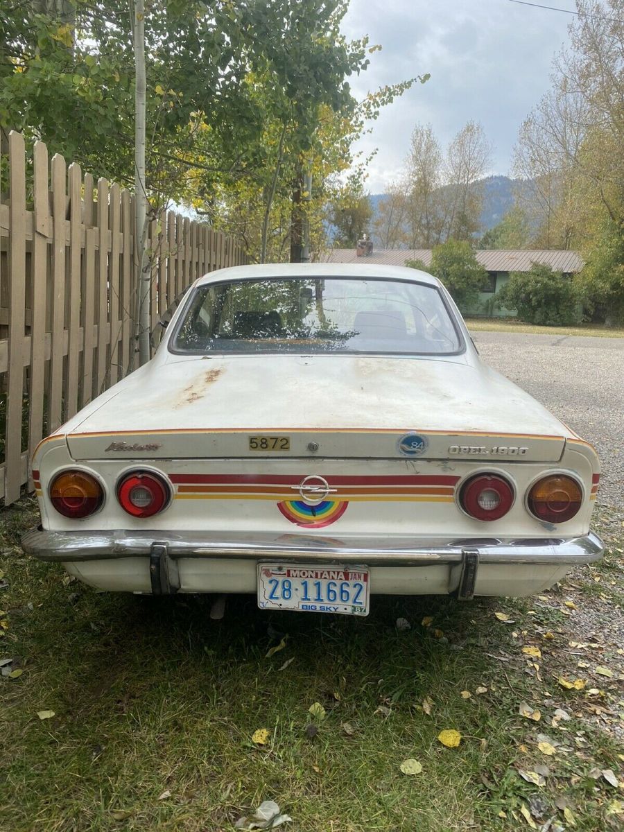 1972 opel manta coupe white rwd manual groovy 70s pinstripe tape