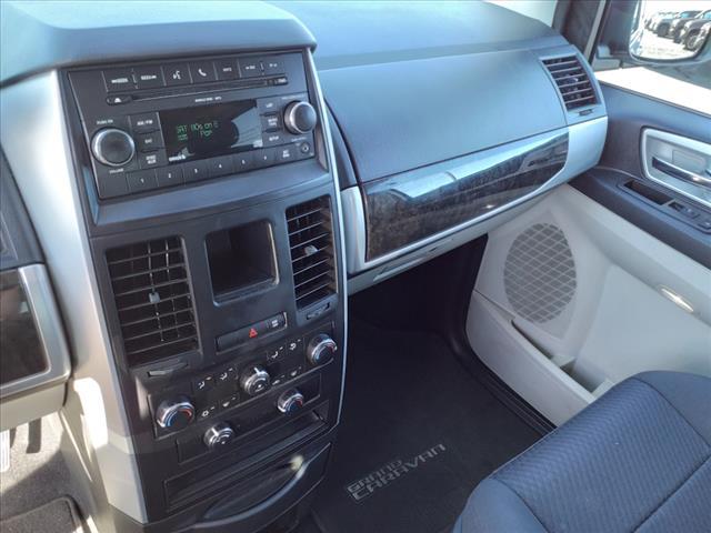 2010 dodge grand caravan sxt