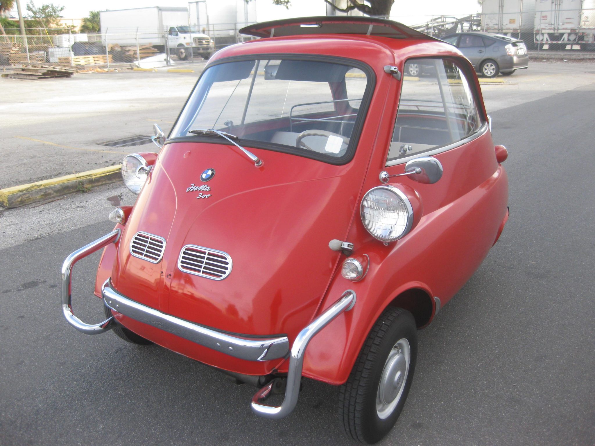 1957 bmw isetta 300