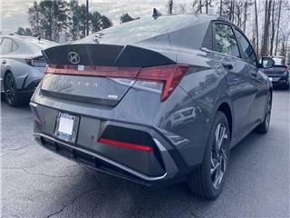 2024 Hyundai Elantra limited