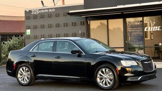 2018 Chrysler 300