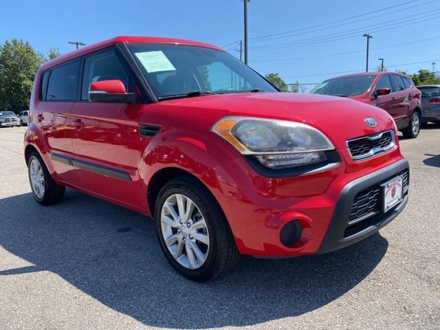 2012 kia soul +
