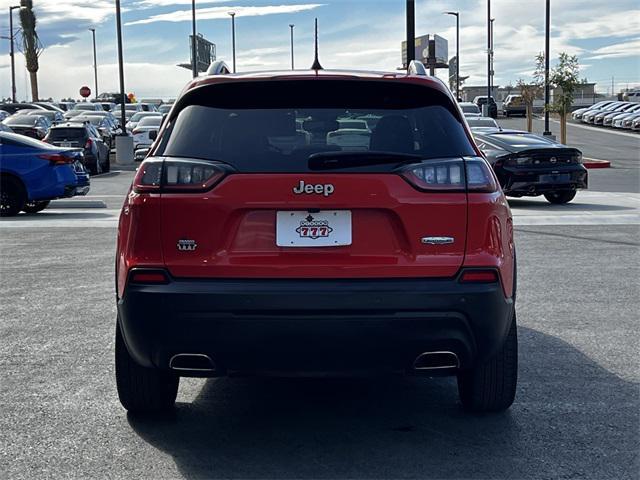 2021 jeep cherokee latitude lux