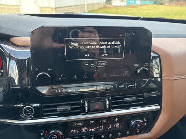 2022 nissan pathfinder platinum 4wd