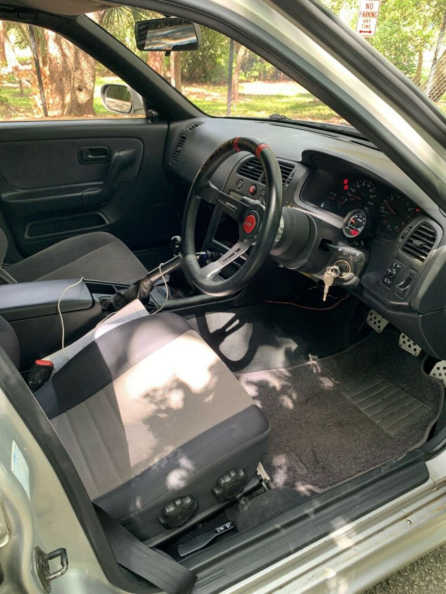 nissan skyline r33 gts-t sedan 5 speed manual transmission turbo