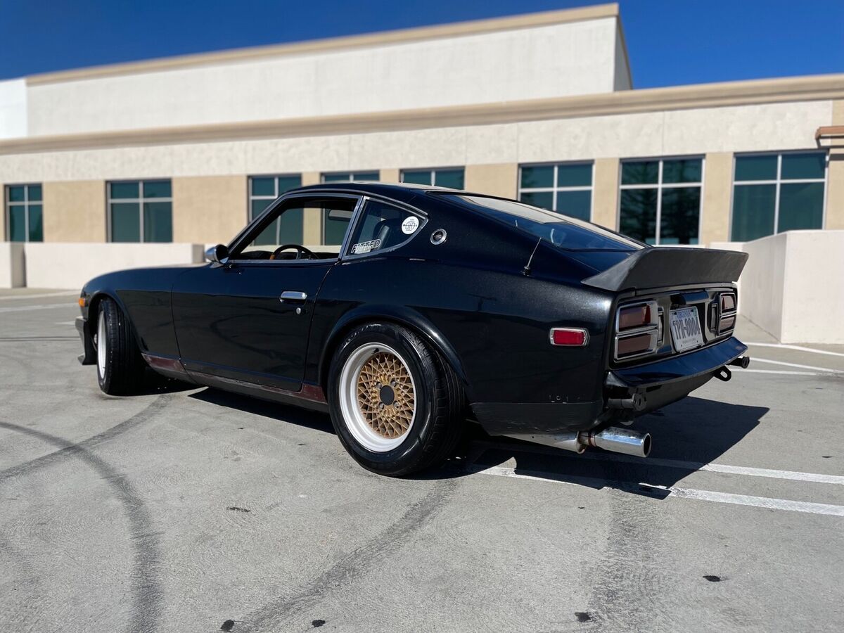 1977 datsun 280z black rwd manual