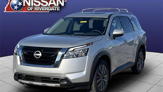 2024 Nissan Pathfinder sl