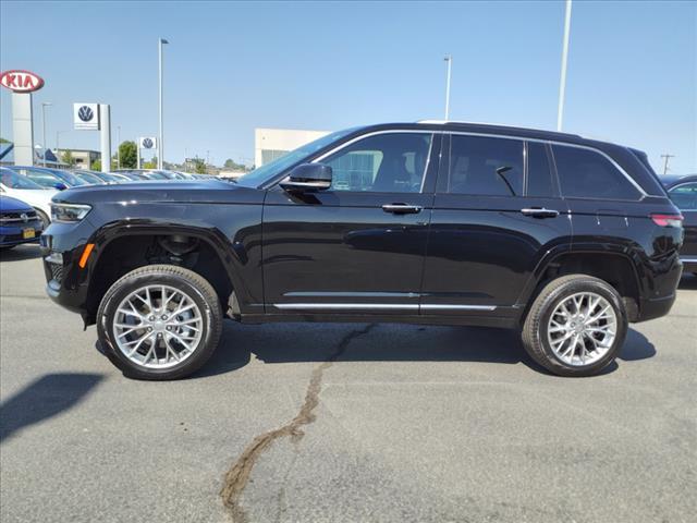 2022 jeep grand cherokee summit